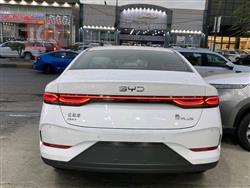 بی وای دی Qin Plus